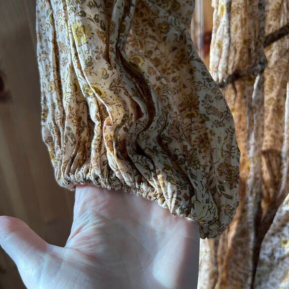 Doen Floral Mini Dress in Brown - Picture 7 of 12